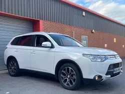 White Used 2014 Mitsubishi Outlander SUV | £4,095 (Expensive)