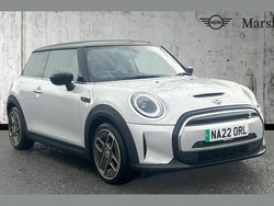 Silver Used 2022 Mini Cooper S Level 1 Hatchback | £14,689 (Good price)