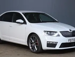White Used 2017 Skoda Octavia vRS Hatchback | £7,990 (Fair price)