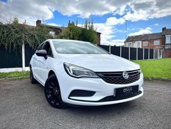 White Used 2016 Vauxhall Astra Hatchback | £7,450 (Fair price)