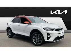 White Used 2019 Kia Stonic SUV | £10,965 (Fair price)