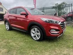 Red Used 2016 Hyundai Tucson Premium SUV | £9,295 (Fair price)