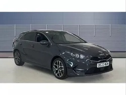 Grey Used 2023 Kia Ceed 3 Hatchback | £16,400 (Fair price)