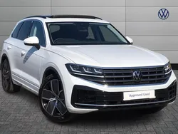 White Used 2024 VW Touareg Elegance SUV | £51,990 (Fair price)