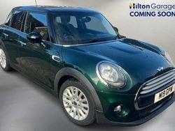 Used 2015 Mini Cooper D Hatchback | £9,600 (Fair price)