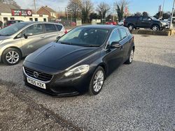 Black Used 2024 Volvo V40 R-Design Hatchback | £9,495