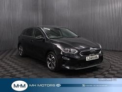 Black Used 2019 Kia Ceed 3 Hatchback | £8,995 (Fair price)