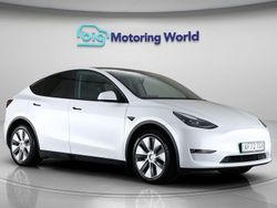 White Used 2022 Tesla Model Y Long Range AWD SUV | £24,100 (Good price)