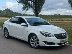 White Used 2016 Vauxhall Insignia SRi Hatchback | £4,447 (Fair price)
