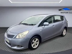 Blue Used 2009 Toyota Verso MPV | £3,000 (Good price)