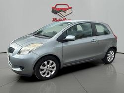 Silver Used 2008 Toyota Yaris Hatchback | £1,495 (Expensive)