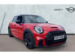 Red Used 2024 Mini Cooper S Comfort Hatchback | £24,750 (Fair price)