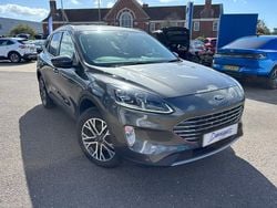 Magnetic grey Used 2023 Ford Kuga Titanium SUV | £21,000 (Fair price)
