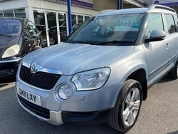Blue Used 2011 Skoda Yeti SE SUV | £4,999 (Fair price)