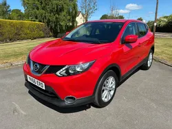 Red Used 2017 Nissan Qashqai Acenta SUV | £7,995 (Super price)