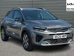 Grey New 2025 Kia Stonic 4 SUV | £23,809 (Fair price)