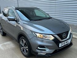 Grey Used 2018 Nissan Qashqai N-Connecta SUV | £7,990 (Fair price)