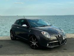 Grey Used 2014 Alfa Romeo MiTo Distinctive Hatchback | £3,565