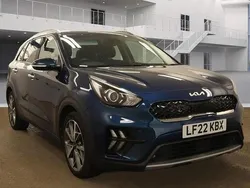 Blue Used 2022 Kia Niro 3 SUV | £15,490 (Good price)