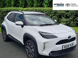 Used 2024 Toyota Yaris Hybrid Design SUV | £23,495 (Fair price)