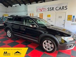 Black Used 2015 Volvo XC70 SE SUV | £13,990 (A bit pricey)