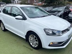 White Used 2015 VW Polo SE Hatchback | £6,000 (Fair price)