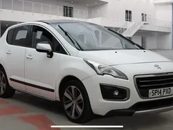 White Used 2014 Peugeot 3008 Allure Hatchback | £3,495 (Fair price)