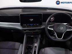 Blue Used 2025 VW Passat Life Estate | £26,599