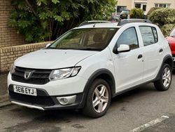 White Used 2016 Dacia Sandero Stepway Ambiance Hatchback | £2,995 (Good price)