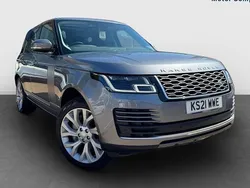 Used 2021 Land Rover Range Rover Vogue SE SUV | £38,999 (Fair price)
