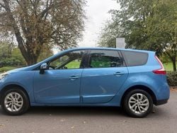 Blue Used 2014 Renault Grand Scénic III Dynamique MPV | £1,799 (Fair price)