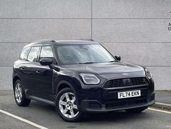 Black Used 2024 Mini Countryman SUV | £31,492 (Fair price)