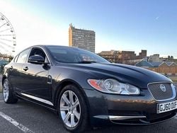 Grey Used 2010 Jaguar XF Luxury Sedan | £3,495 (Fair price)