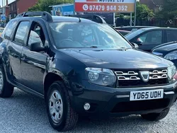 Grey Used 2015 Dacia Duster Ambiance SUV | £2,990 (Good price)