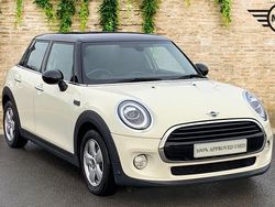 White Used 2018 Mini Cooper Classic Hatchback | £11,750 (Fair price)
