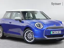 Blue New 2025 Mini Cooper Hatch Hatchback | £26,000 (Fair price)
