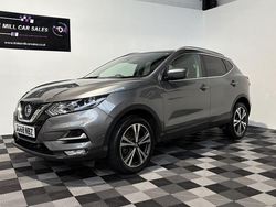 Grey Used 2018 Nissan Qashqai N-Connecta SUV | £8,999 (Fair price)