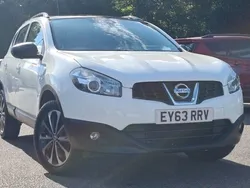 White Used 2013 Nissan Qashqai 360º SUV | £5,995 (Fair price)