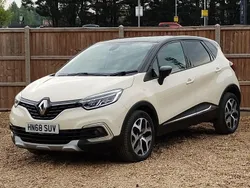 Cream/black Used 2018 Renault Captur GT-Line SUV | £7,500 (Fair price)