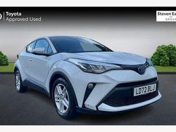 Used 2023 Toyota C-HR SUV | £20,726 (Fair price)