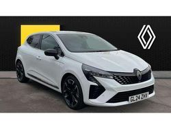 White Used 2024 Renault Clio V Techno Hatchback | £18,824 (Fair price)