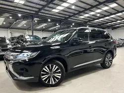 Black Used 2019 Mitsubishi Outlander SUV | £11,230 (Good price)