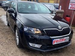 Black Used 2013 Skoda Octavia Elegance Estate | £1,195