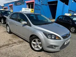 Silver Used 2009 Ford Focus Zetec Hatchback | £2,995 (Fair price)