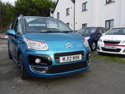 Blue Used 2012 Citroën C3 Picasso Exclusive MPV | £4,995 (A bit pricey)