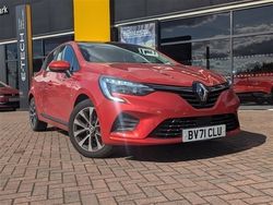 Flame red Used 2021 Renault Clio V Iconic Hatchback | £12,500 (Fair price)