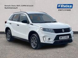 Solid white Used 2023 Suzuki Vitara SUV | £16,750 (Fair price)