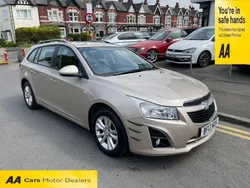 Beige Used 2013 Chevrolet Cruze LT Estate | £4,000