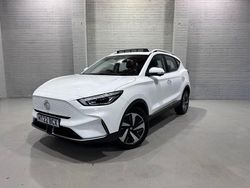 White Used 2022 MG ZS Trophy Sedan | £12,995 (Fair price)