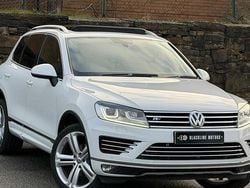 White Used 2017 VW Touareg R-line Plus SUV | £18,279 (Fair price)